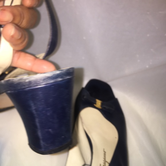 Salvatore Ferragamo Boutique Leather Slingback’s - Picture 7 of 8